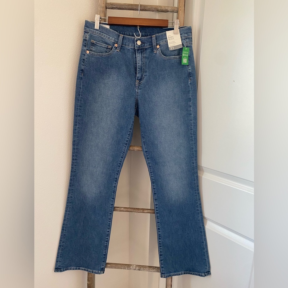 NWT - GAP - Mid Rise Baby Boot Jeans - Size 31/12 - Picture 6 of 11